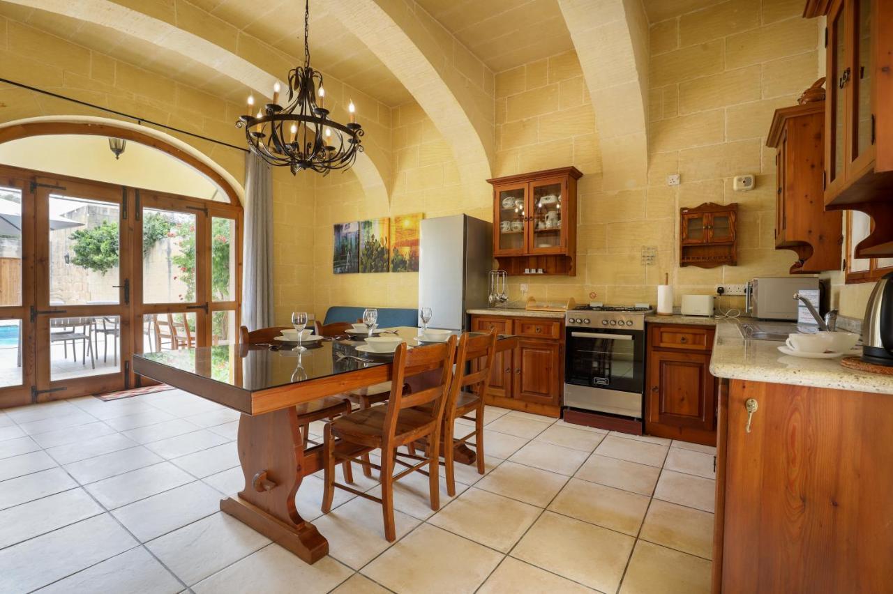 Villa Superb Maltese Farmhouse With Private Pool Victoria Exterior foto
